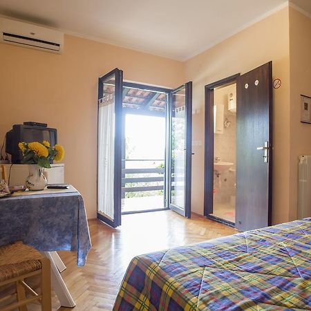 Guest House Nada 392 Pula Exterior foto